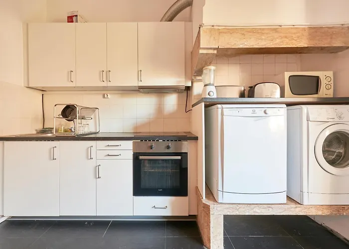 Homestay Spacious With Balcony In A Coliving In Alameda