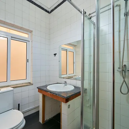 Spacious With Balcony In A Coliving In Alameda Apartamento Lisboa