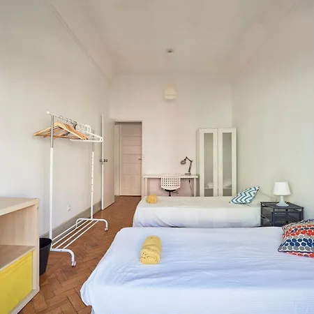 Spacious With Balcony In A Coliving In Alameda * Lisbon