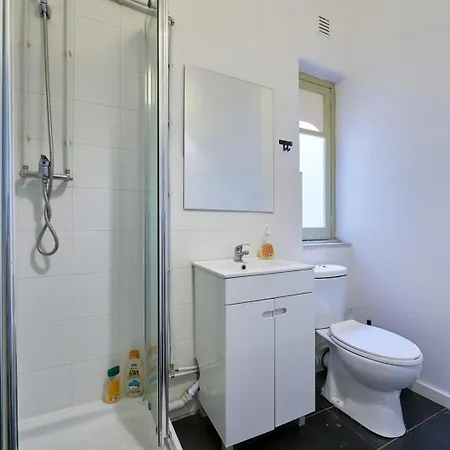 Spacious With Balcony In A Coliving In Alameda