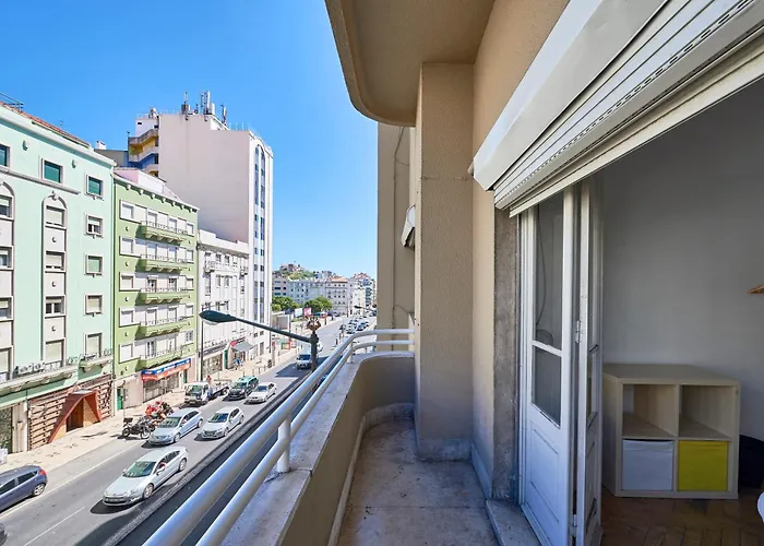 Spacious With Balcony In A Coliving In Alameda 民宿 *